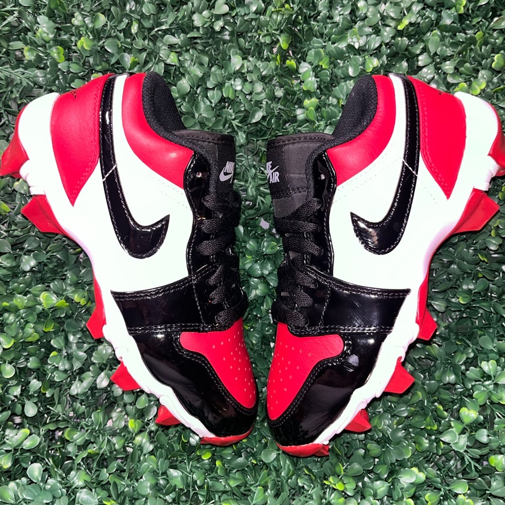 Nike Kids Red Black White Cleat-Style Sneakers
